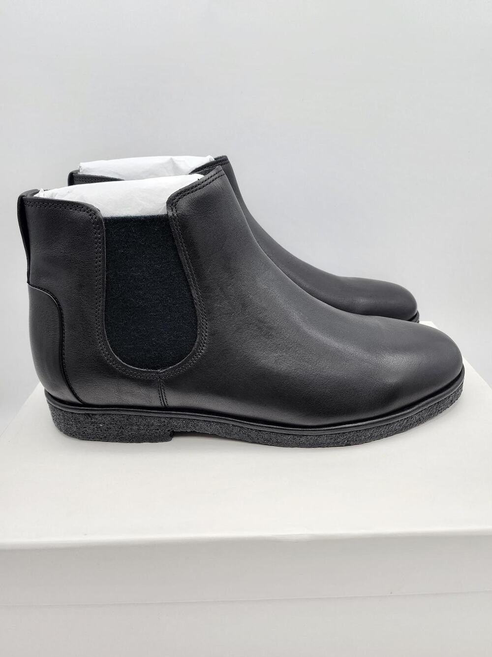 Vince Mens Bonham Leather Chelsea Boots Sz 10 US Black Water Repellant Pull On